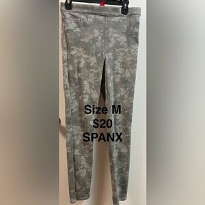 SPANX Camo Print Leggings